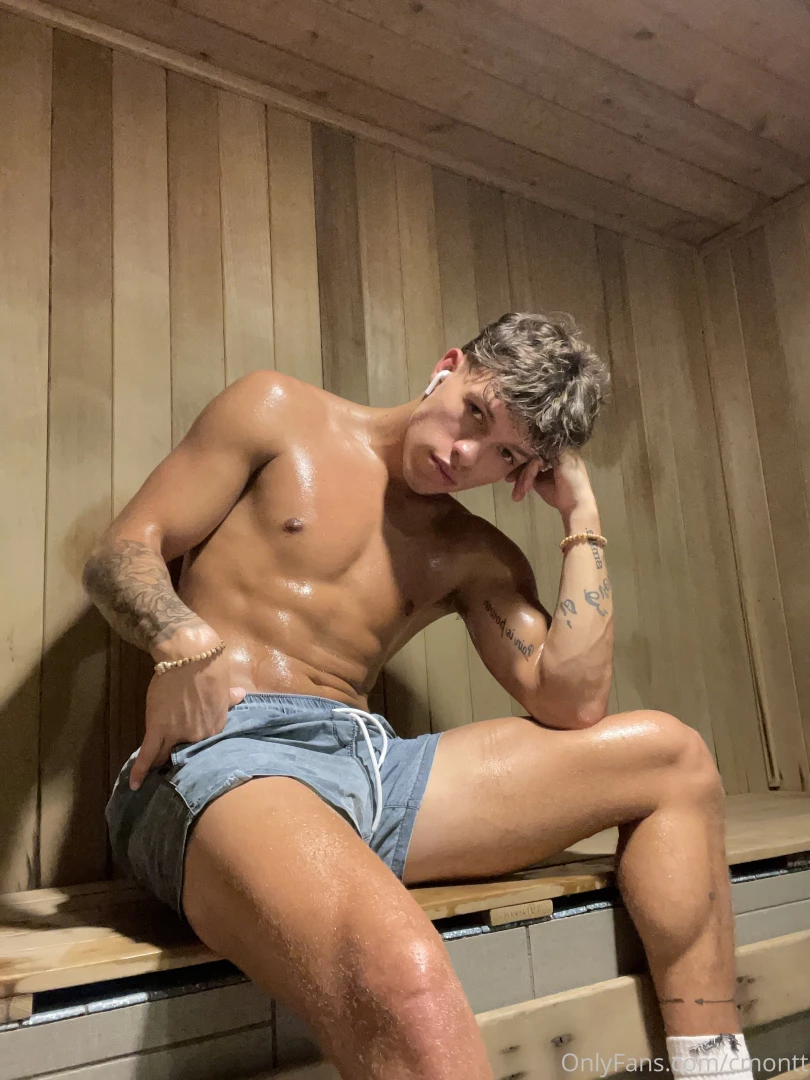 What do you think is hotter the sauna or me 