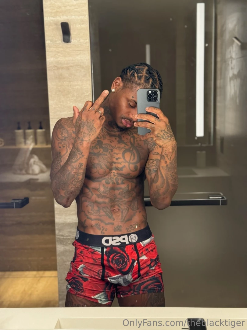 No fucks all 2025 longggggg 