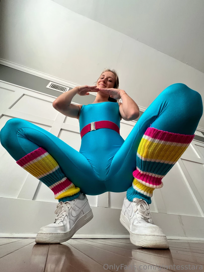 Just a kind playful giantess 