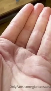 I love holding you smols how tiny do you feel in the palm of my hand