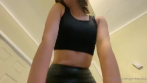 Here s the commercial to last nights send out slow shrink to ass dm if