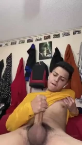 Watch me bust this huge ass nut