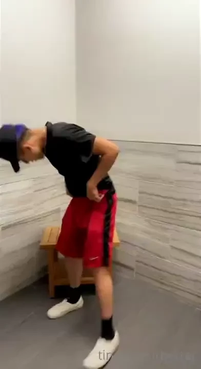 Yesterday after the gym i got horny part 1 