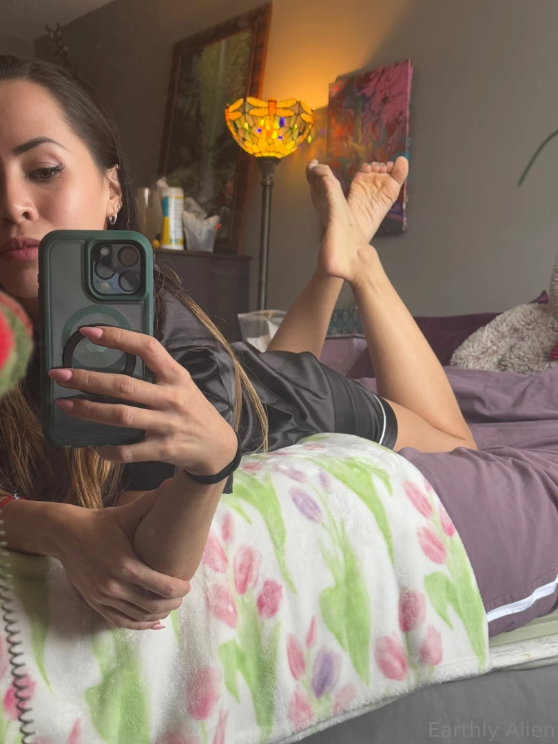 Check your dms amp have a great weekend 