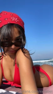 Make a splash https onlyfans com erzabelx