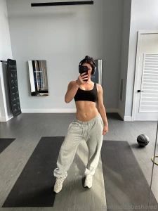 Kicking off my day with this vibe what do you think