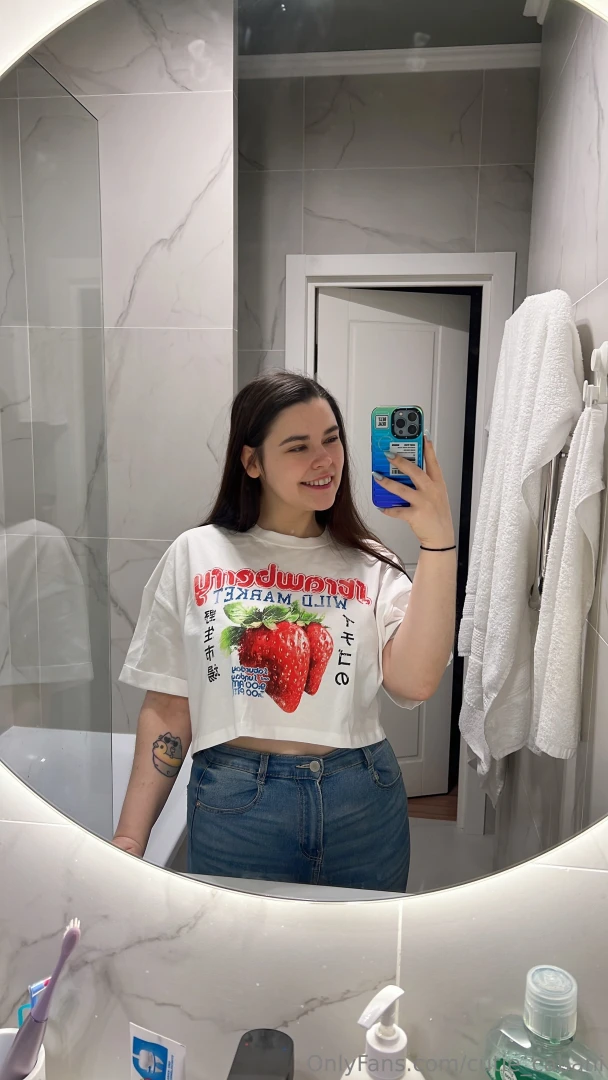 I love getting ready to go out it s a whole little ritual for me and 