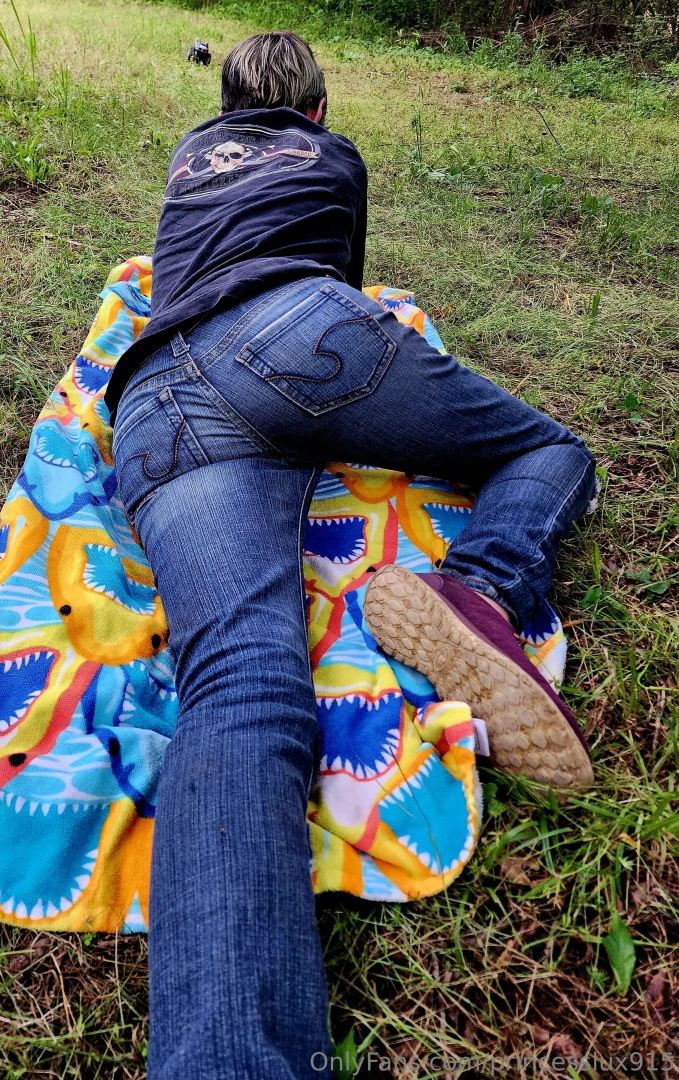 I had almost 3 hours without rain today so i was happy to get outside part 11 