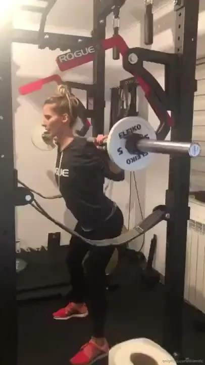 So it hurts but whos gonna have a great ass and legs 