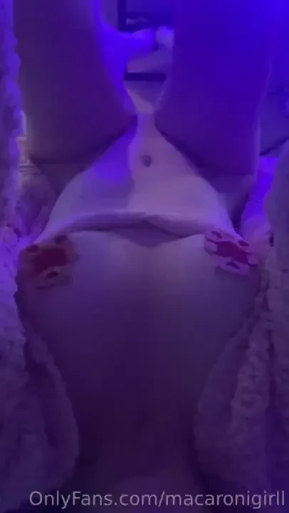 I know i need to clean my room p 