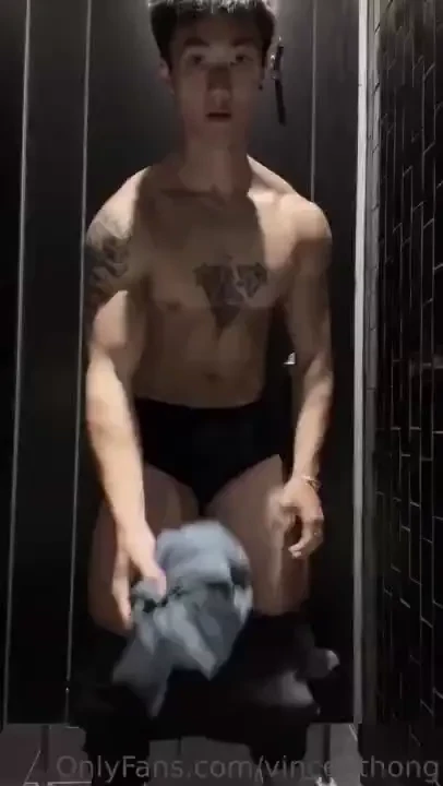 Love to posing and cuming after workout collab coming soon stay tuned 