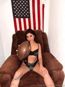 Who are you betting for vs