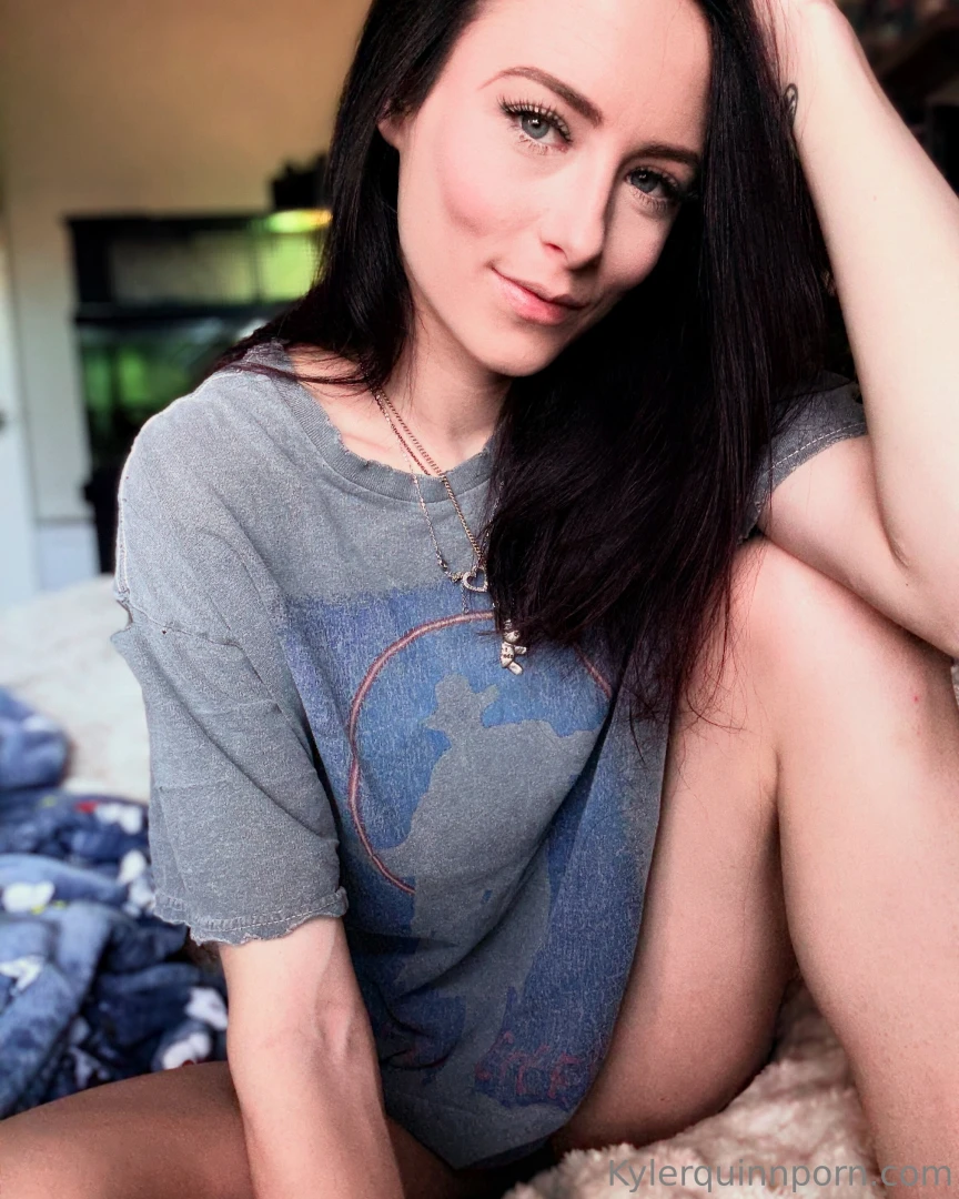 Come and see how i am doing trying hardcore minecraft for the first 