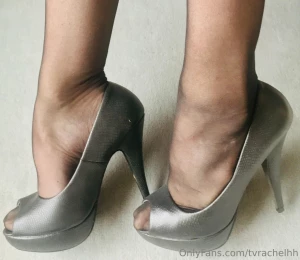 Feet- amp heels galore part 11