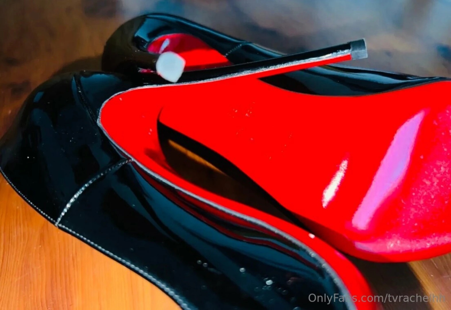 Who wants to see me cum in my louboutins and put them back on my nylon part 5 