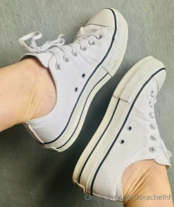 For all the sweatty converse chucks lovers out there part 1