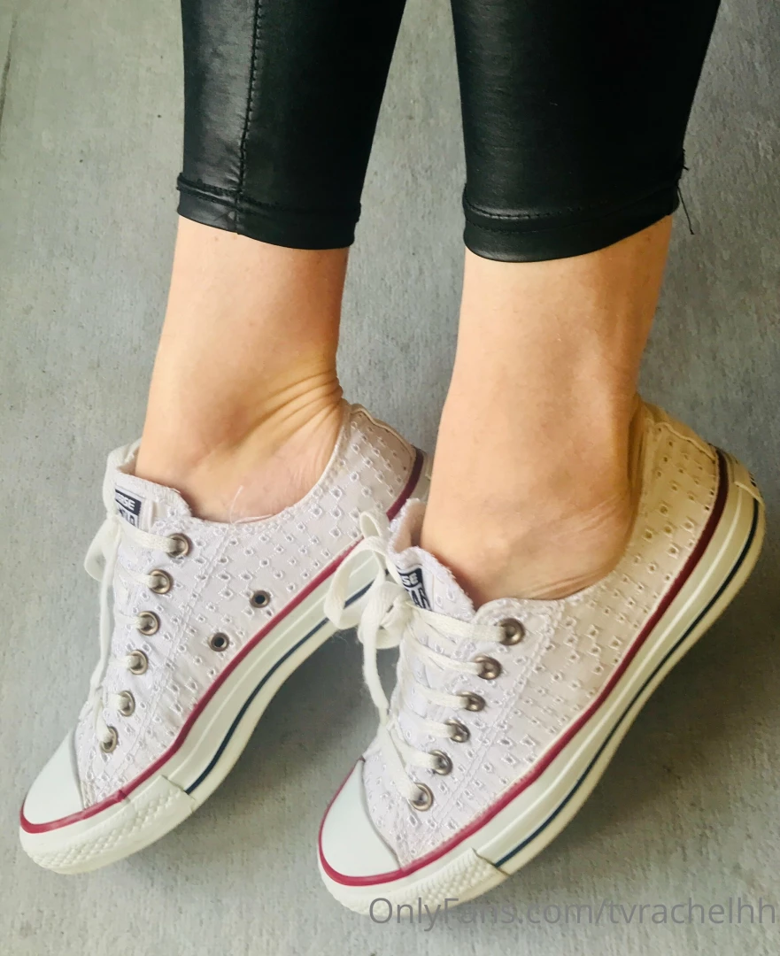 For all the sweatty converse chucks lovers out there part 5 