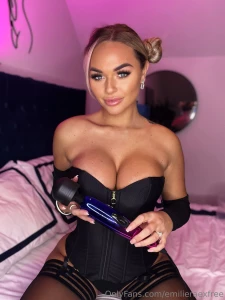 I love how this wand feels on my pu y have you seen my wand play video