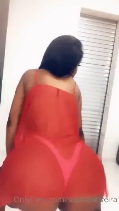 Vem cachorra rebolando come naughty shaking 