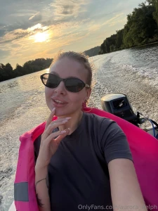 When the speedboat slices through the waves and you feel utterly alive