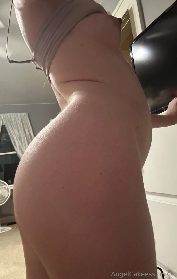 12 of the sexiest photos i ve yet to post and three surprise videos part 5 