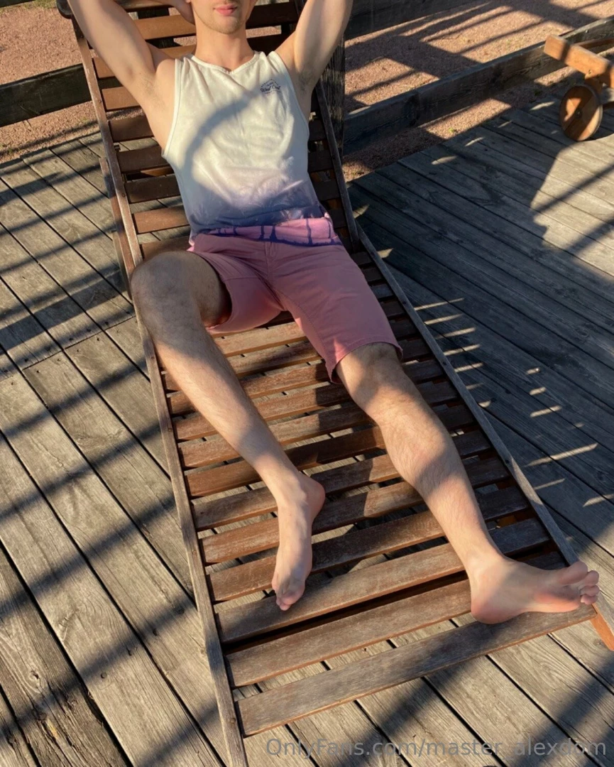 Now you pathetic slave fall to my feet and massage them with your part 1 