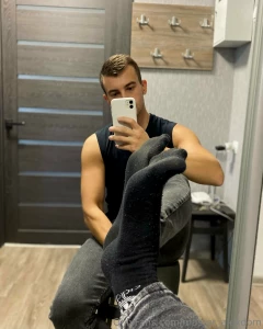 Black scented socks for your nose