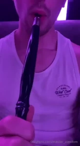 On your knees loser while i m relaxing you have to pay me for my rest