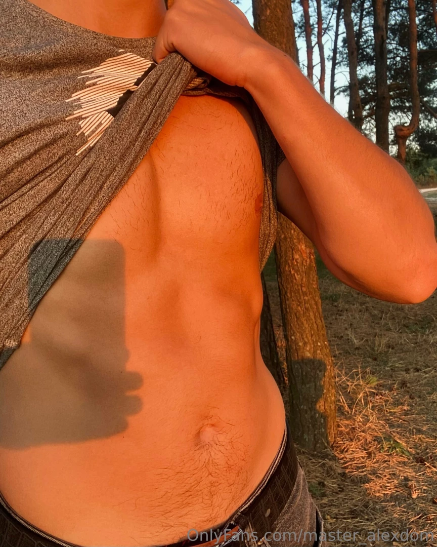 Be a good puppy i want you to run your tongue over my body 