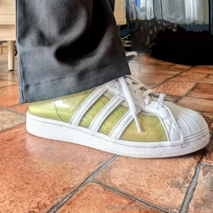 Maybe not the best sneakers to use as a cum dump part 1