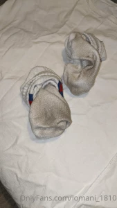 Anyone else have a boyfriend that leaves his dirty socks laying around