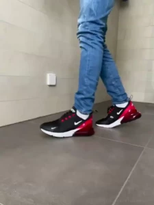 My new nike shoes smell perfect after a little run