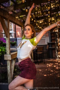 Babeee i have exciting news i m accepting custom requests again part 1