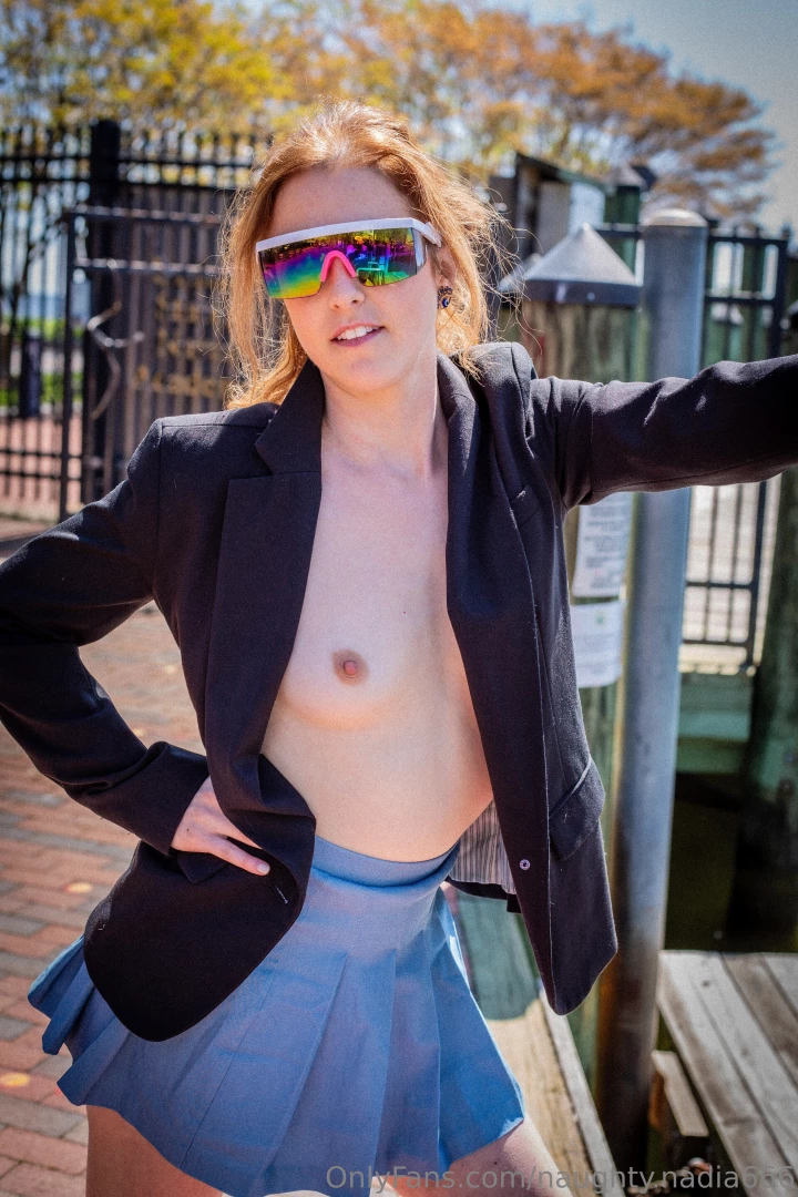 How do you like this sexy flash of my tits outside part 2 