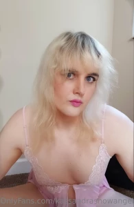 Pretty pink part 24