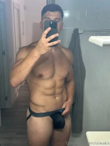 The best male and bulge you will see today if you already like this