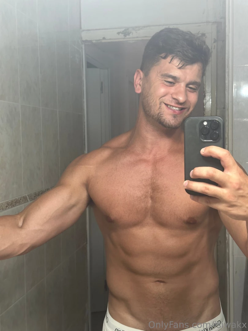 Look at me from all angles if you want to see more angles feel free to part 4 