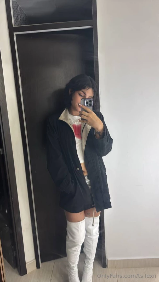 Radiating self-love and good vibes only part 2 