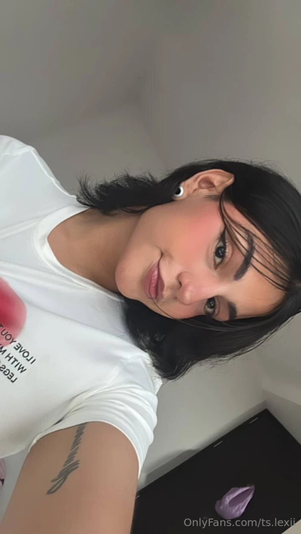 Felt cute just wanted to drop off some selfies for you to enjoy part 1 