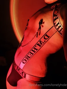 Mann really need somone so tease and pull my nipple clamp all day long