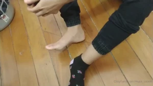 Me and mistress are getting ready to give the feet guys some more nice