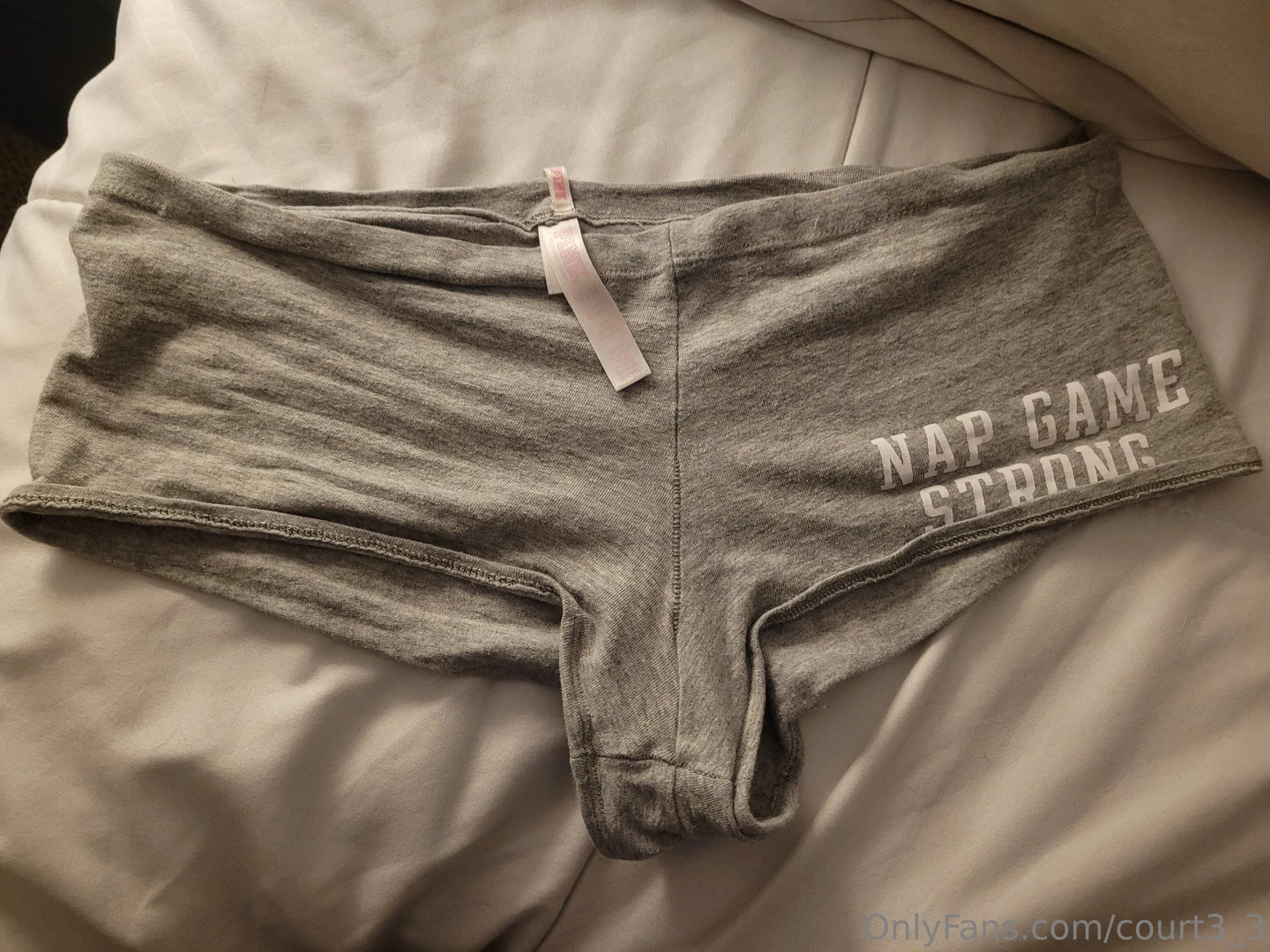 Hello babes i m selling used panties here s the ones i have right now part 2 