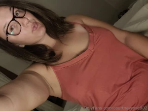 Give me content ideas loves part 1