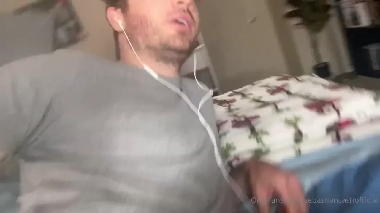 The perfect way to wrap up your week with a fart in the face 