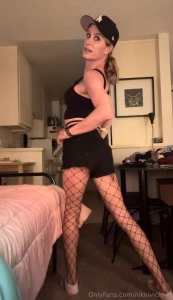 I m not a bad girl but i ll be your guilty pleasure