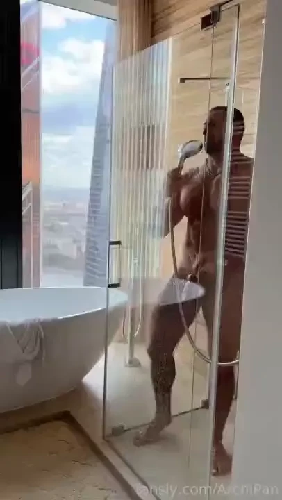 Sexy shower humiliation fyp bodybuilding fitness bear muscle bigcock 