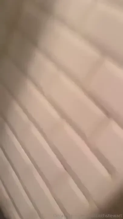 I love showing off my boobs 