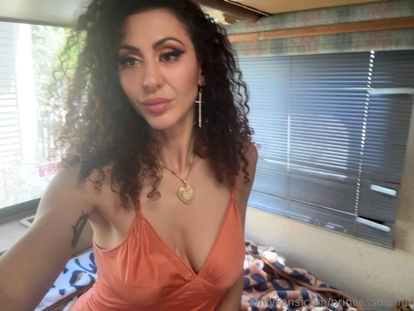 Cum and join my vip princessdonnavip unlock all the fun i ve been 