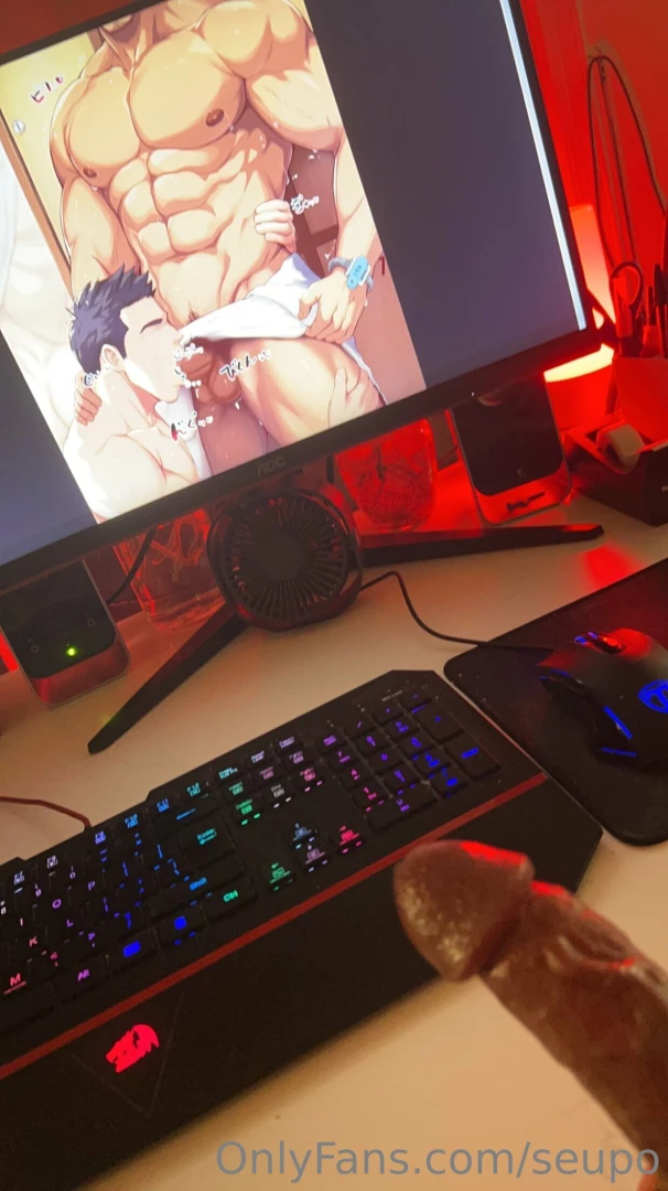 My guilty pleasure is jacking off to hentai 