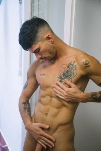 Welcome to bastianmoreyrra pretty boy who wants to make your fantasies part 3